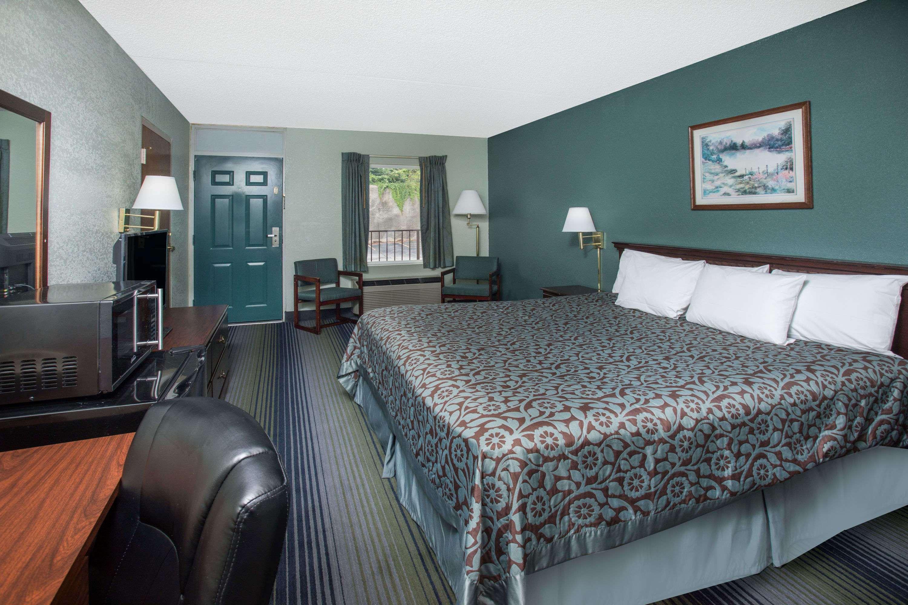 Days Inn By Wyndham Harrison Kültér fotó