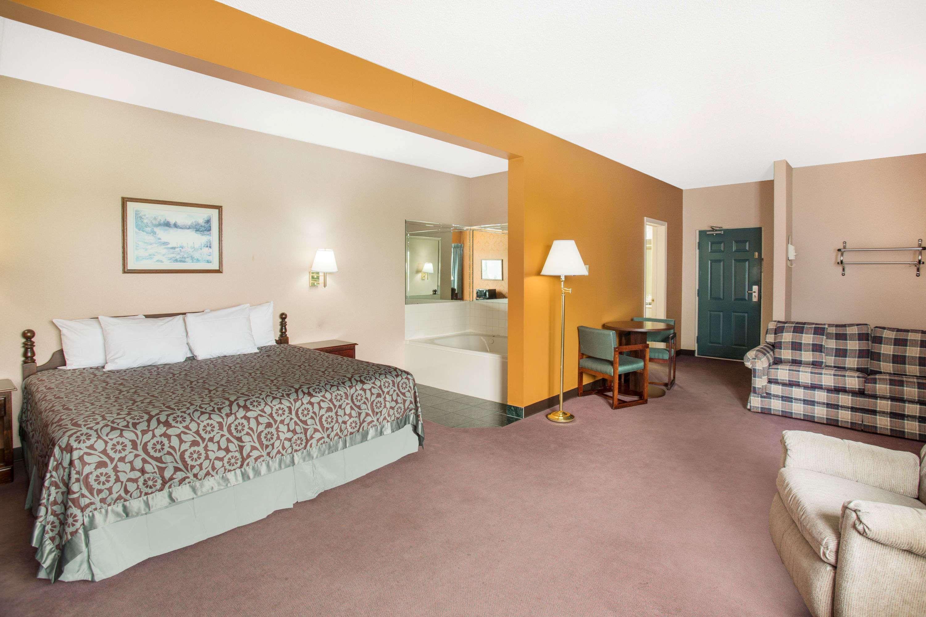 Days Inn By Wyndham Harrison Kültér fotó