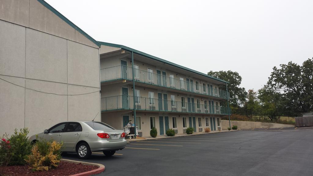 Days Inn By Wyndham Harrison Kültér fotó