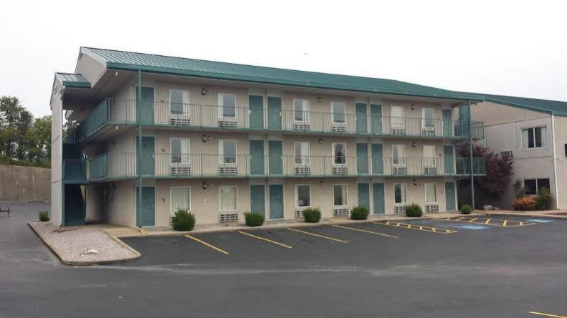 Days Inn By Wyndham Harrison Kültér fotó